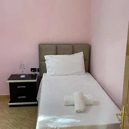 Appartement Dogra In Centre Berat